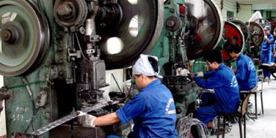 Mỗi năm nhập 18 tỷ USD hàng cơ khí